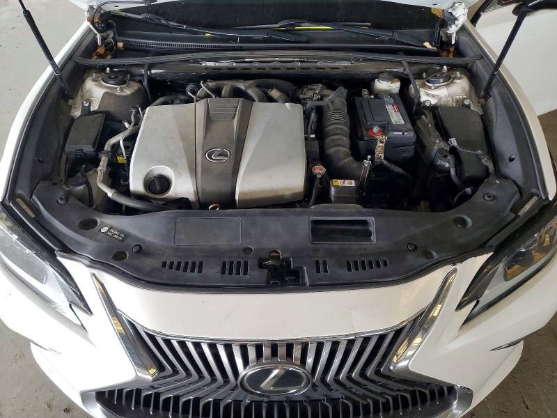 59873716 :رقم المزاد ، 58ABZ1B12KU021037 vin ، 2019 Lexus Es مزاد بيع