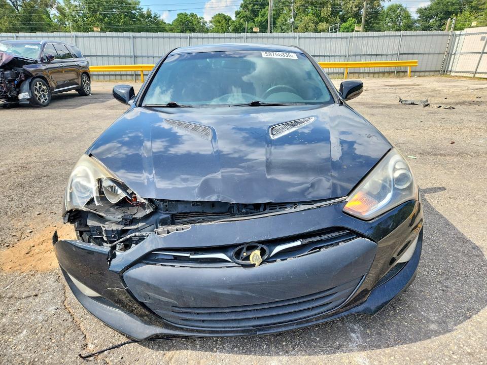 2013 Hyundai Genesis Coupe მანქანა იყიდება აუქციონზე, vin: KMHHU6KJ5DU085685, აუქციონის ნომერი: 59765336