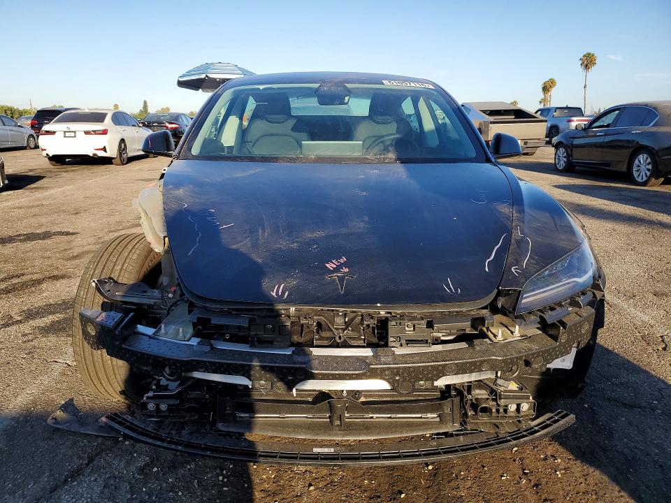 2026 Tesla Model 3 მანქანა იყიდება აუქციონზე, vin: 5YJ3E1EAXTF160317, აუქციონის ნომერი: 61057116