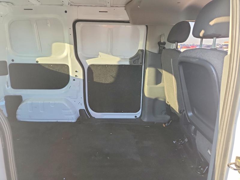 41633016 :رقم المزاد ، 3N6CM0KNXHK698337 vin ، 2017 Nissan Nv200 مزاد بيع