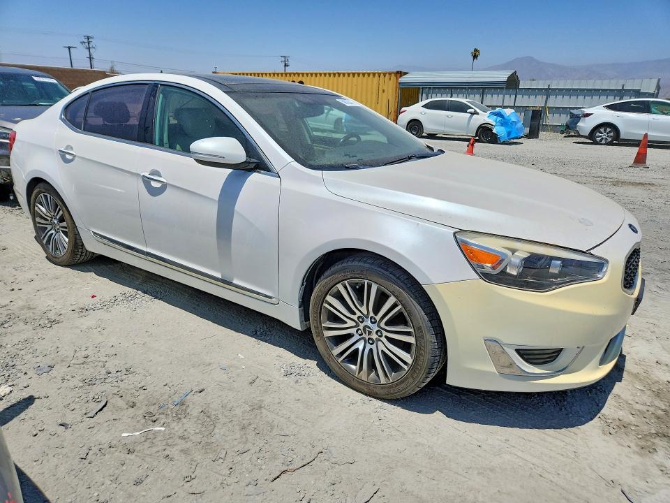 59826446 :رقم المزاد ، KNALN4D74F5174434 vin ، 2015 Kia Cadenza مزاد بيع
