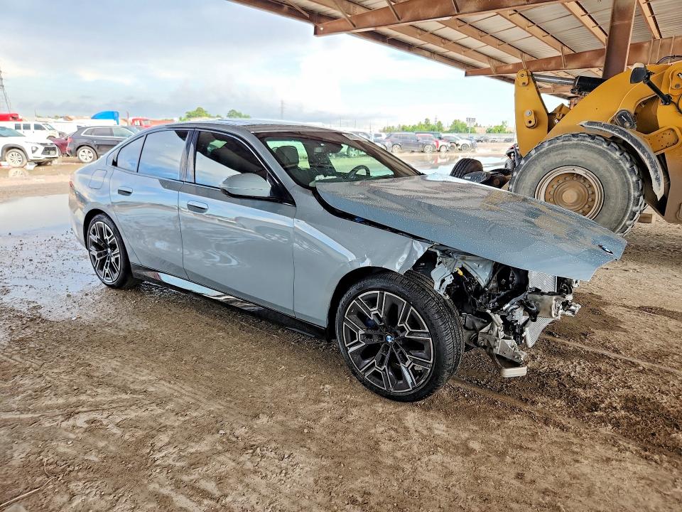 2026 Bmw 530 მანქანა იყიდება აუქციონზე, vin: WBA53FJ04TCV68931, აუქციონის ნომერი: 60572986