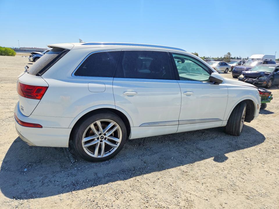 85969665 :رقم المزاد ، WA1VAAF78JD017985 vin ، 2018 Audi Q7 مزاد بيع