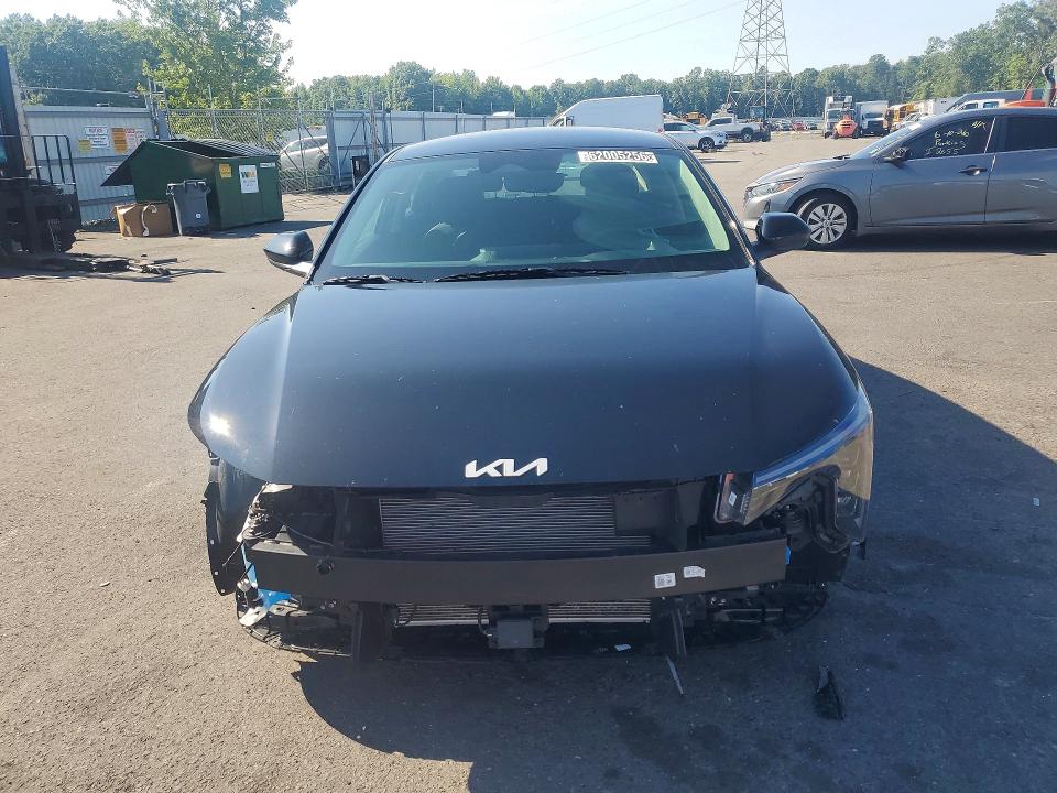 2026 Kia K4 მანქანა იყიდება აუქციონზე, vin: 3KPFT4DE6TE318540, აუქციონის ნომერი: 62005256