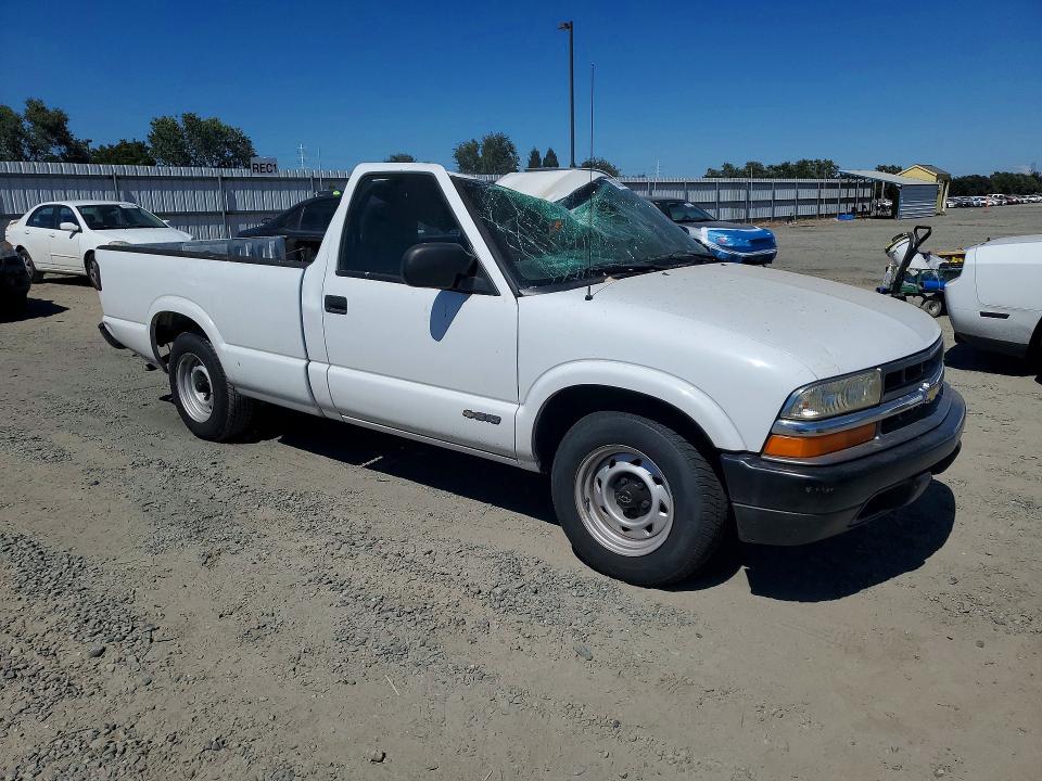60088836 :رقم المزاد ، 1GCCS14WX28256968 vin ، 2002 Chevrolet S Truck مزاد بيع