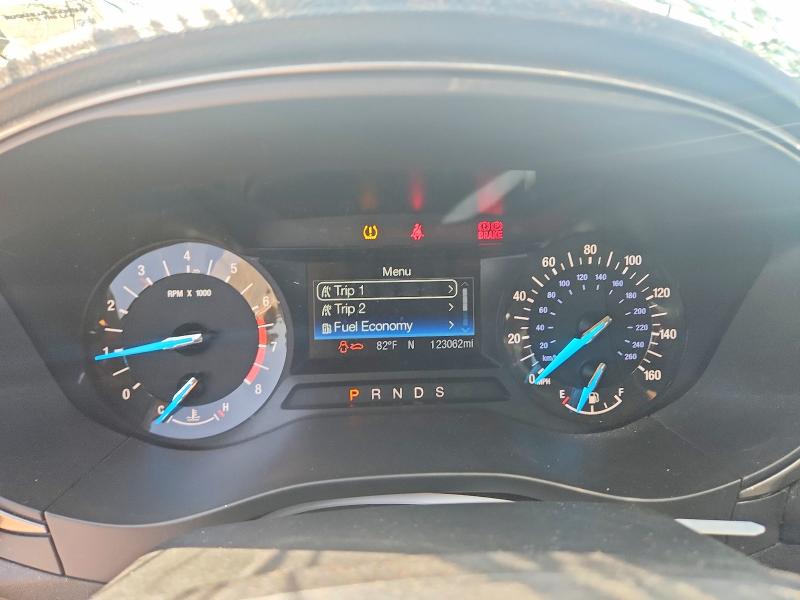 Продажа на аукционе авто 2017 Ford Fusion, vin: 3FA6P0H99HR111673, номер лота: 63311706