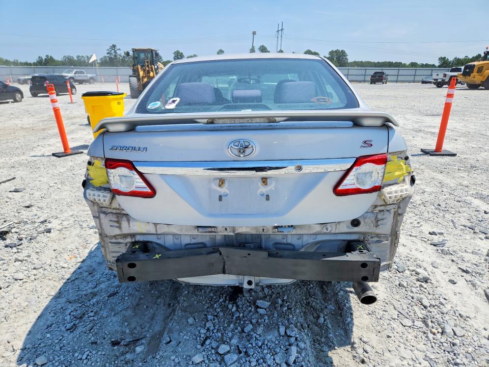 63344186 :رقم المزاد ، 2T1BU4EE2BC618857 vin ، 2011 Toyota Corolla مزاد بيع