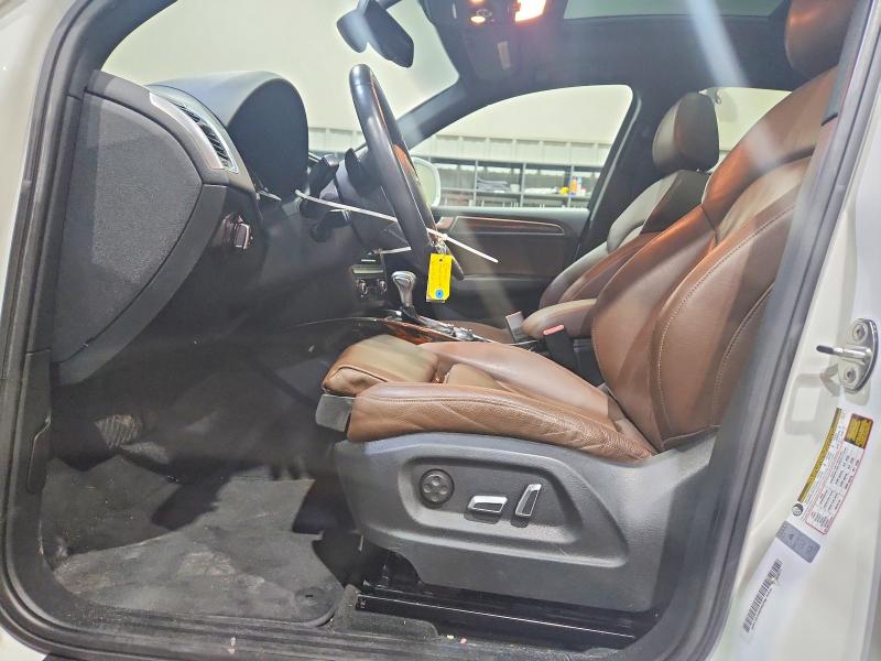 2014 Audi Q5 მანქანა იყიდება აუქციონზე, vin: WA1LFAFP2EA093797, აუქციონის ნომერი: 62144596