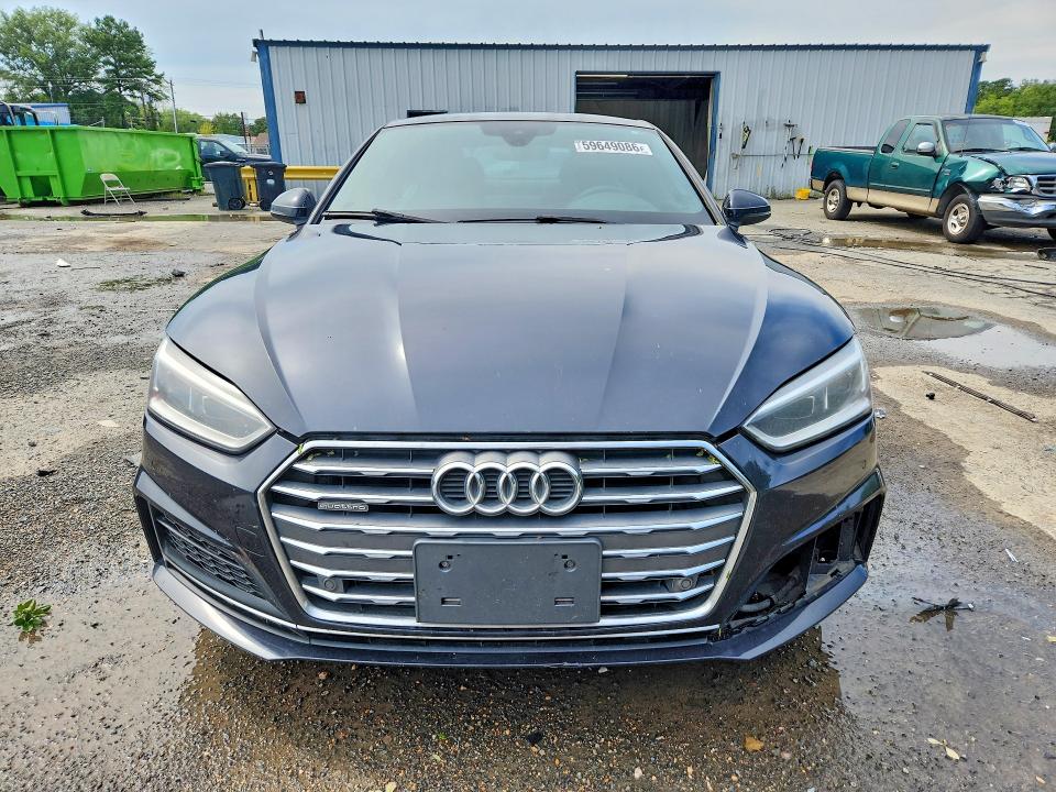 59649086 :رقم المزاد ، WAUTNAF53JA006973 vin ، 2018 Audi A5 مزاد بيع