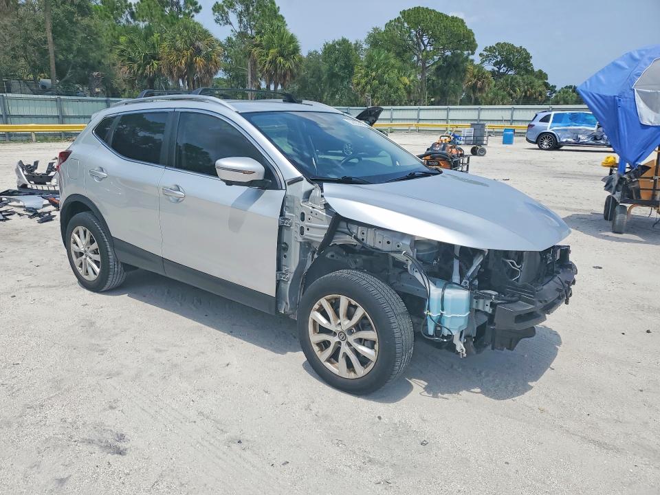 62863316 :رقم المزاد ، JN1BJ1CV0LW281353 vin ، 2020 Nissan Rogue Sport مزاد بيع