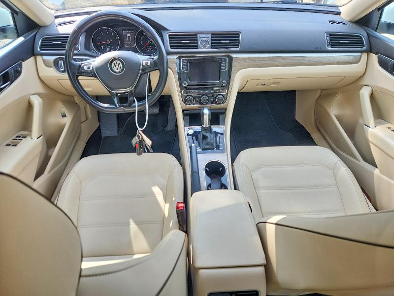 Aukcja sprzedaży 2017 Volkswagen Passat, vin: 1VWBT7A37HC032744, numer aukcji: 63123416