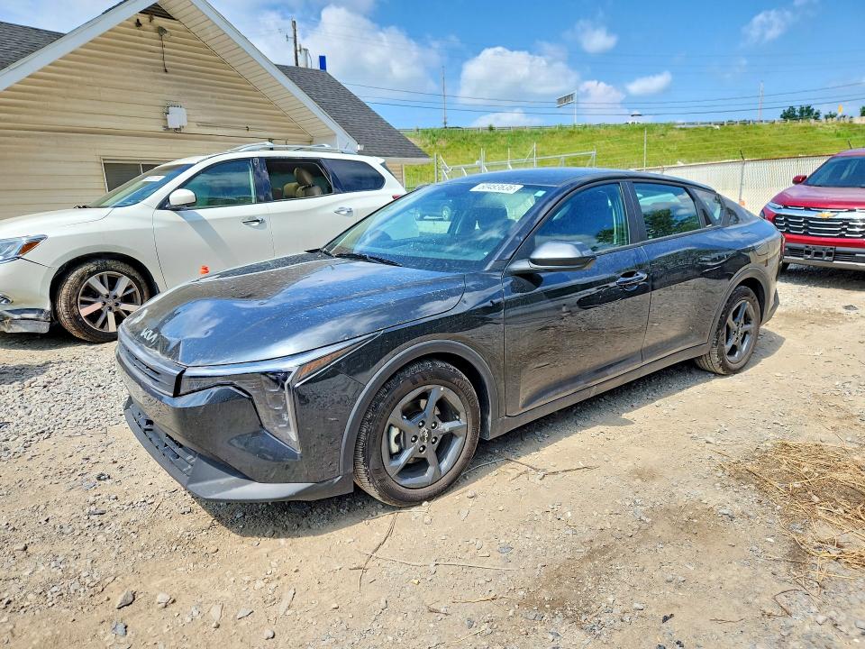 Продаж на аукціоні авто 2025 Kia K4, vin: 3KPFT4DEXSE179740, номер лоту: 60493636