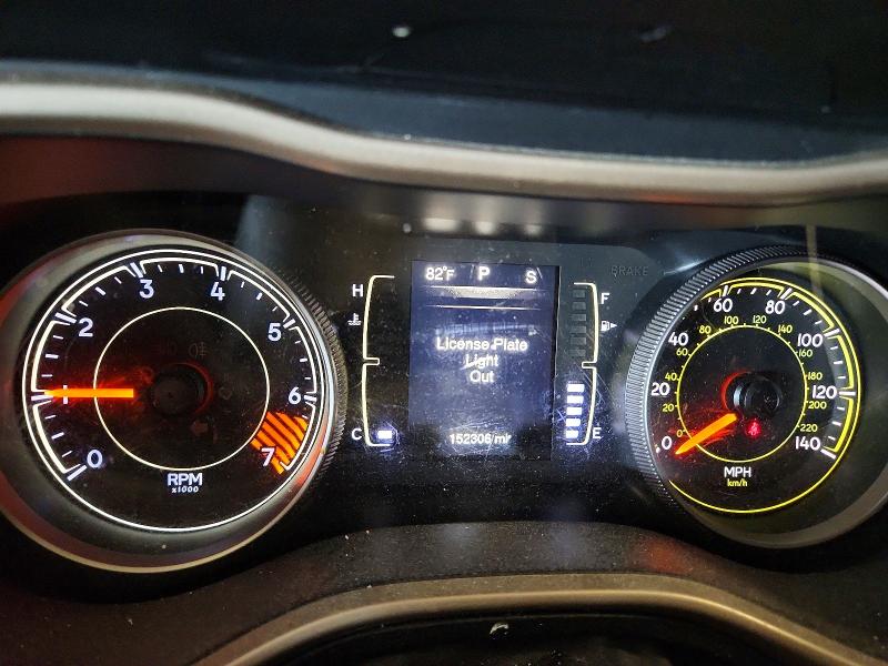 60443836 :رقم المزاد ، 1C4PJMABXFW763040 vin ، 2015 Jeep Cherokee مزاد بيع