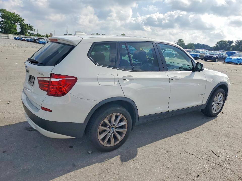 61844026 :رقم المزاد ، 5UXWX9C50D0A20936 vin ، 2013 Bmw X3 مزاد بيع
