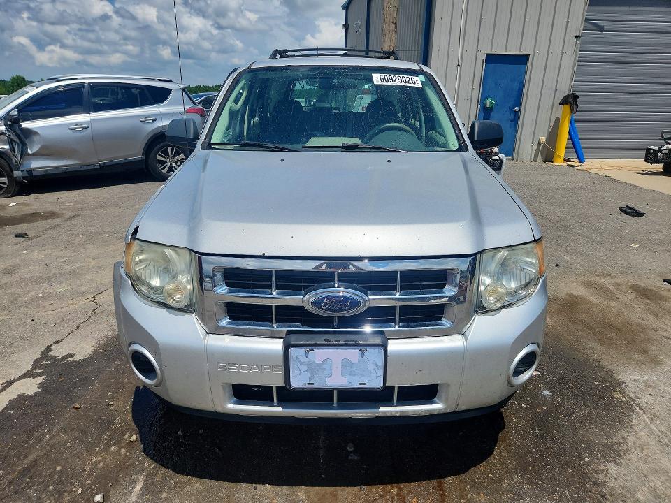 2009 Ford Escape მანქანა იყიდება აუქციონზე, vin: 1FMCU02779KD08243, აუქციონის ნომერი: 60929026
