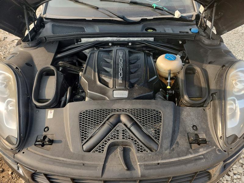 60936116 :رقم المزاد ، WP1AB2A50GLB48449 vin ، 2016 Porsche Macan مزاد بيع