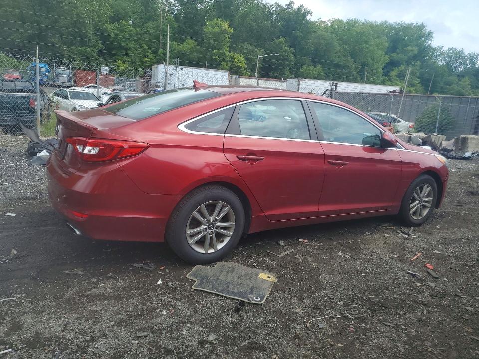 59870196 :رقم المزاد ، 5NPE24AF9FH143499 vin ، 2015 Hyundai Sonata مزاد بيع