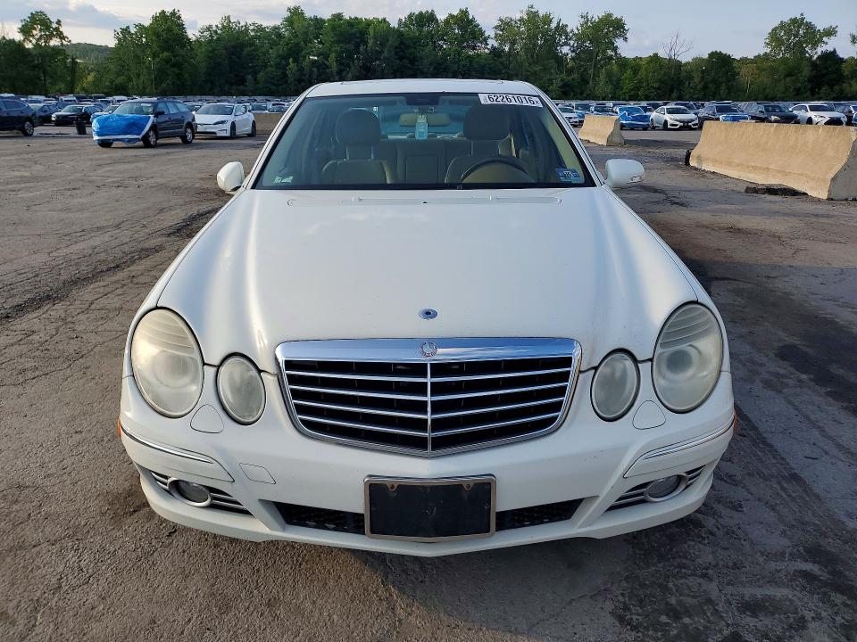 2008 Mercedes-benz E მანქანა იყიდება აუქციონზე, vin: WDBUF87X68B292415, აუქციონის ნომერი: 62261016