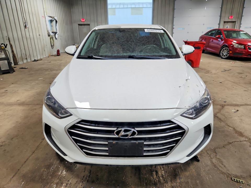 62602276 :رقم المزاد ، 5NPD84LF3HH188674 vin ، 2017 Hyundai Elantra مزاد بيع