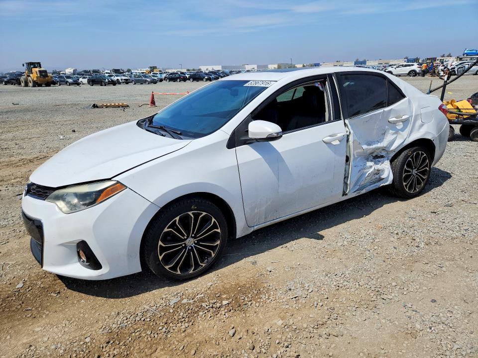 62867916 :رقم المزاد ، 2T1BURHE1FC236169 vin ، 2015 Toyota Corolla مزاد بيع