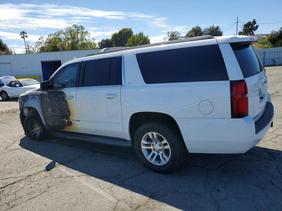 Продаж на аукціоні авто 2015 Chevrolet Suburban, vin: 1GNSCJKC1FR639836, номер лоту: 61168056
