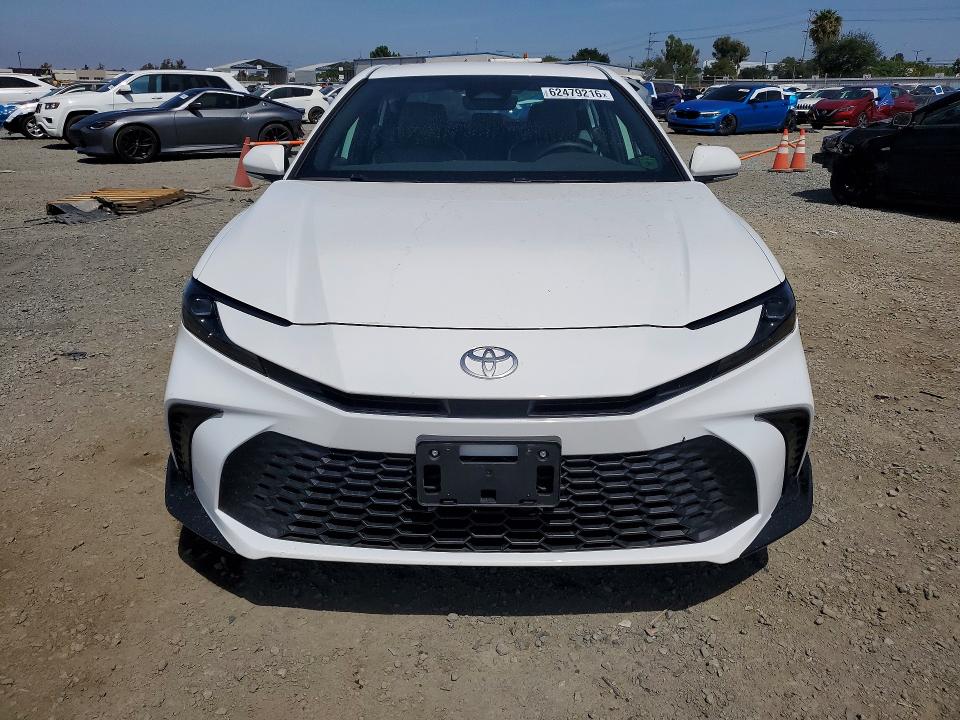 Продаж на аукціоні авто 2025 Toyota Camry, vin: 4T1DBADK3SU010493, номер лоту: 62479216