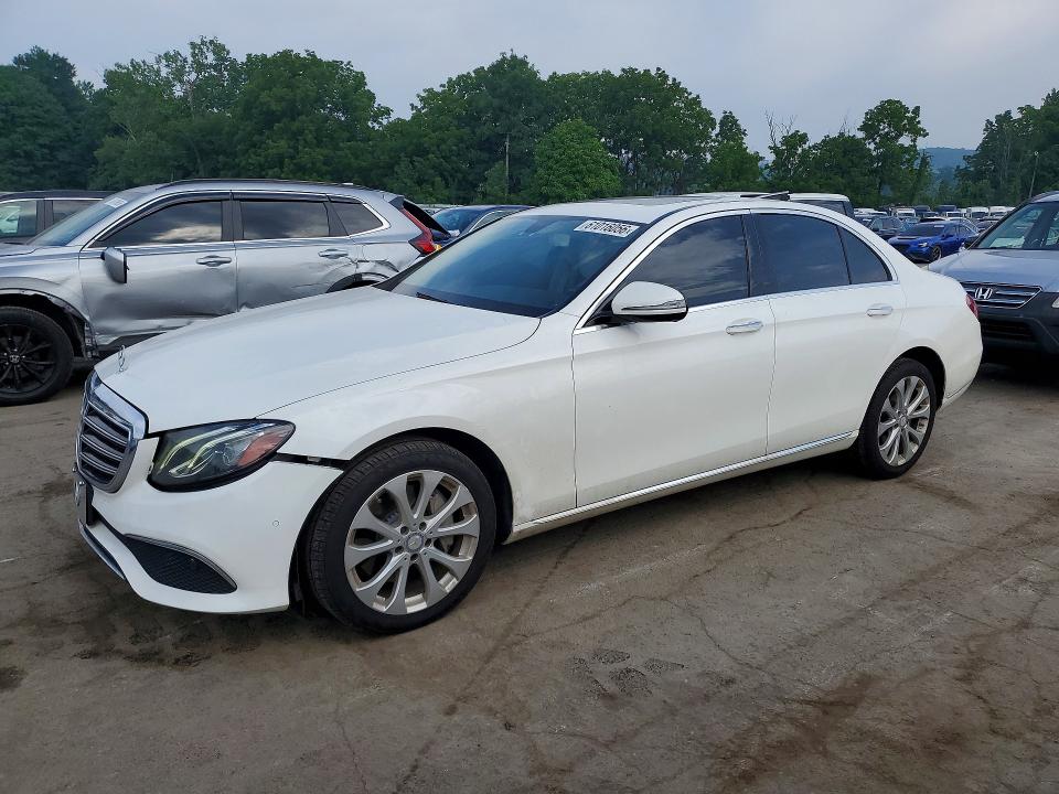 61016056 :رقم المزاد ، WDDZF4KB2HA171890 vin ، 2017 Mercedes-benz E مزاد بيع