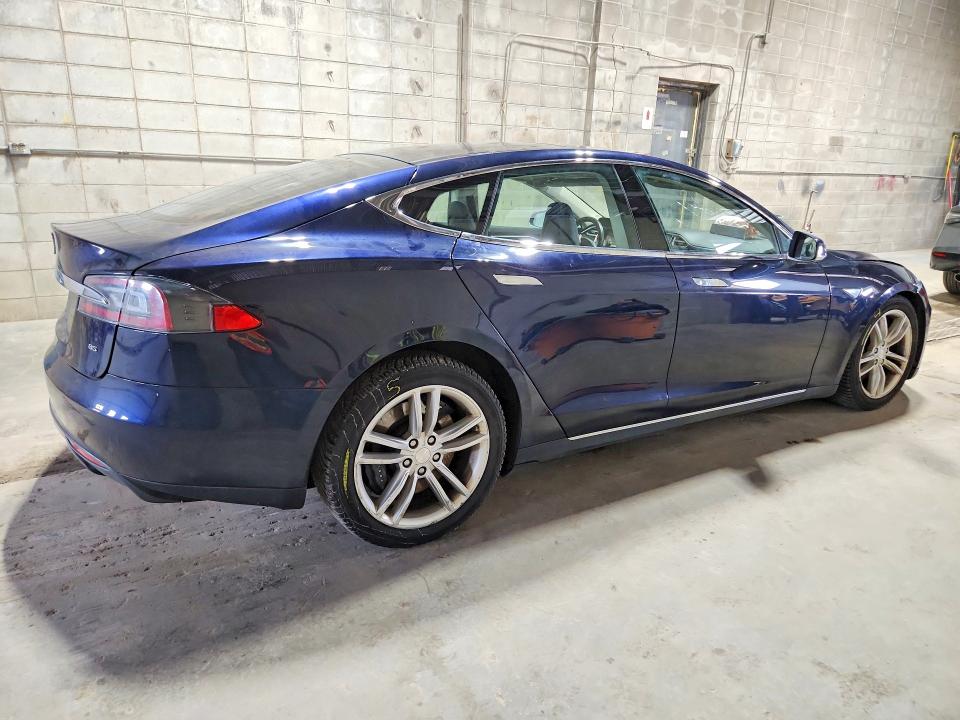 Продажа на аукционе авто 2014 Tesla Model S, vin: 5YJSA1H1XEFP36428, номер лота: 60308396