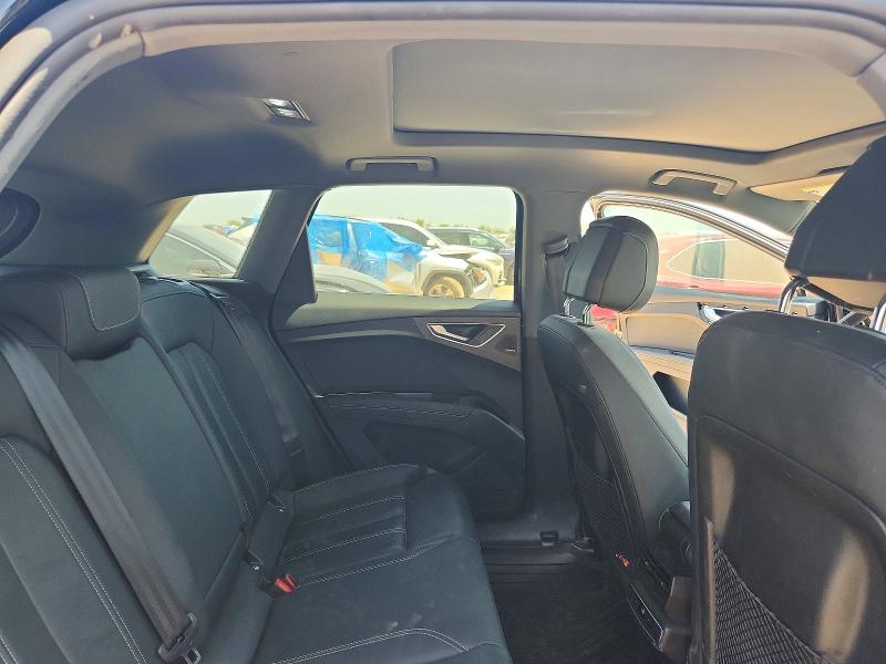 Продаж на аукціоні авто 2023 Audi Q4 E-tron, vin: WA1BCBFZXPP007406, номер лоту: 60842836
