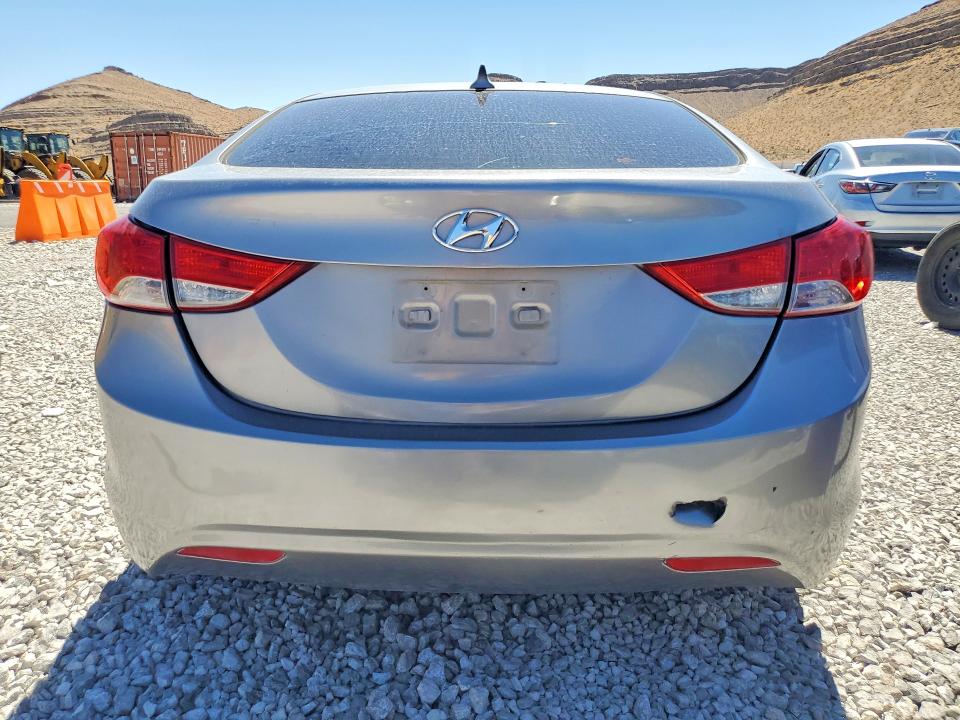 60079146 :رقم المزاد ، KMHDH4AE6CU322579 vin ، 2012 Hyundai Elantra مزاد بيع