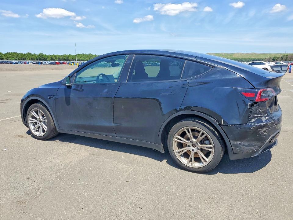 Продажа на аукционе авто 2023 Tesla Model Y, vin: 7SAYGDED5PF932811, номер лота: 61674846