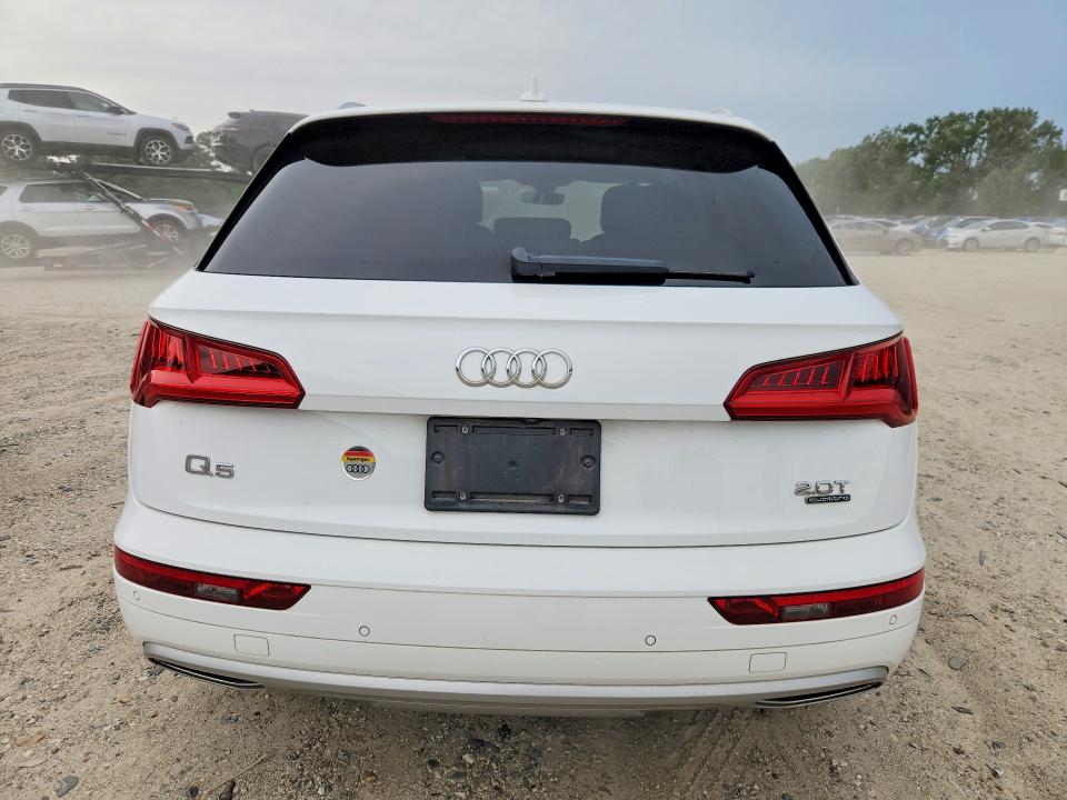 61978536 :رقم المزاد ، WA1CNAFY1J2072472 vin ، 2018 Audi Q5 مزاد بيع