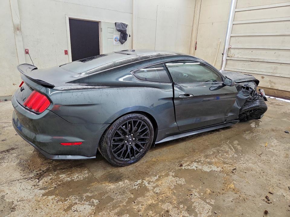63222486 :رقم المزاد ، 1FA6P8CF5G5327145 vin ، 2016 Ford Mustang مزاد بيع