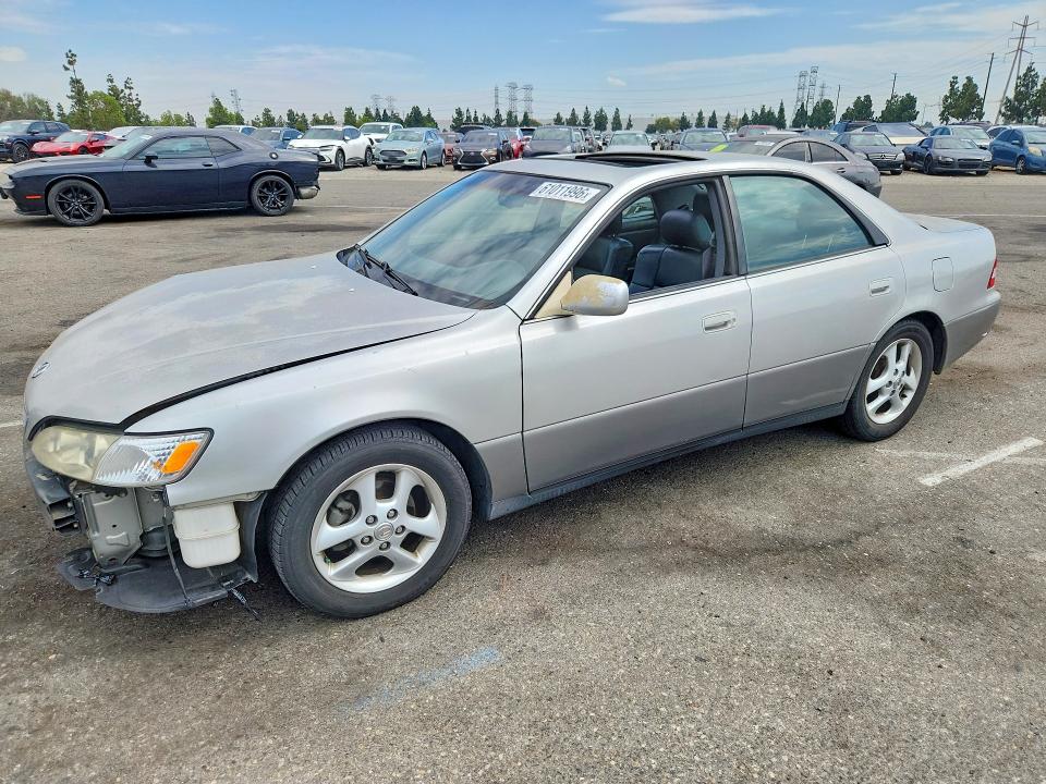 2000 Lexus Es მანქანა იყიდება აუქციონზე, vin: JT8BF28G0Y5085052, აუქციონის ნომერი: 61011996