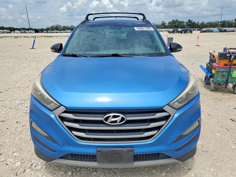 2017 Hyundai Tucson მანქანა იყიდება აუქციონზე, vin: KM8J33A28HU482262, აუქციონის ნომერი: 59961596