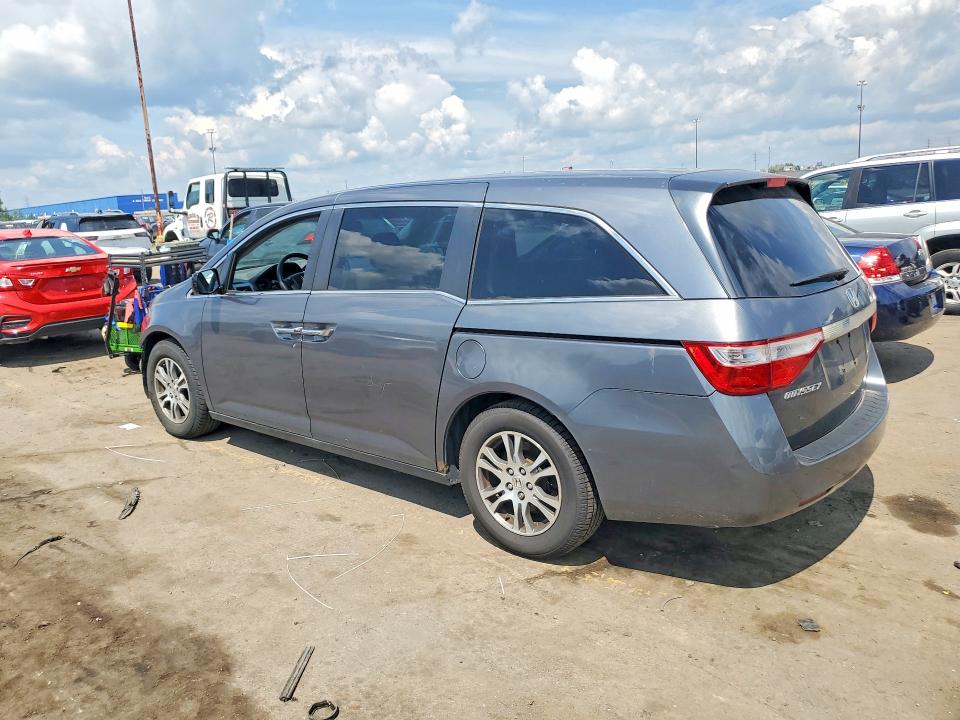60192576 :رقم المزاد ، 5FNRL5H44BB010148 vin ، 2011 Honda Odyssey مزاد بيع