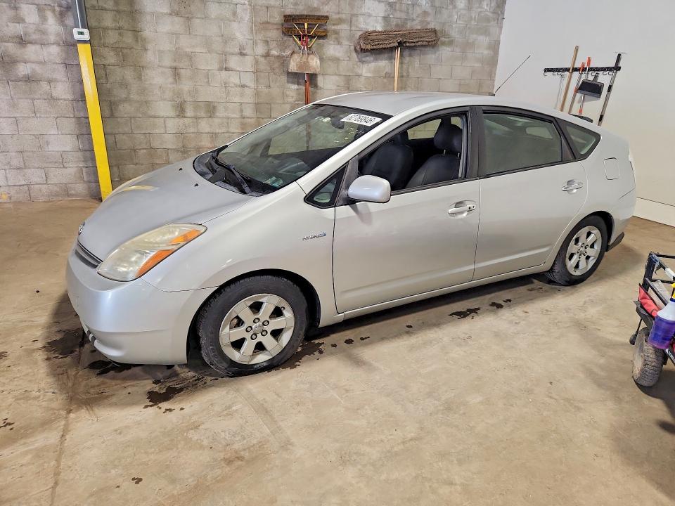 2006 Toyota Prius მანქანა იყიდება აუქციონზე, vin: JTDKB20U067063018, აუქციონის ნომერი: 62769846