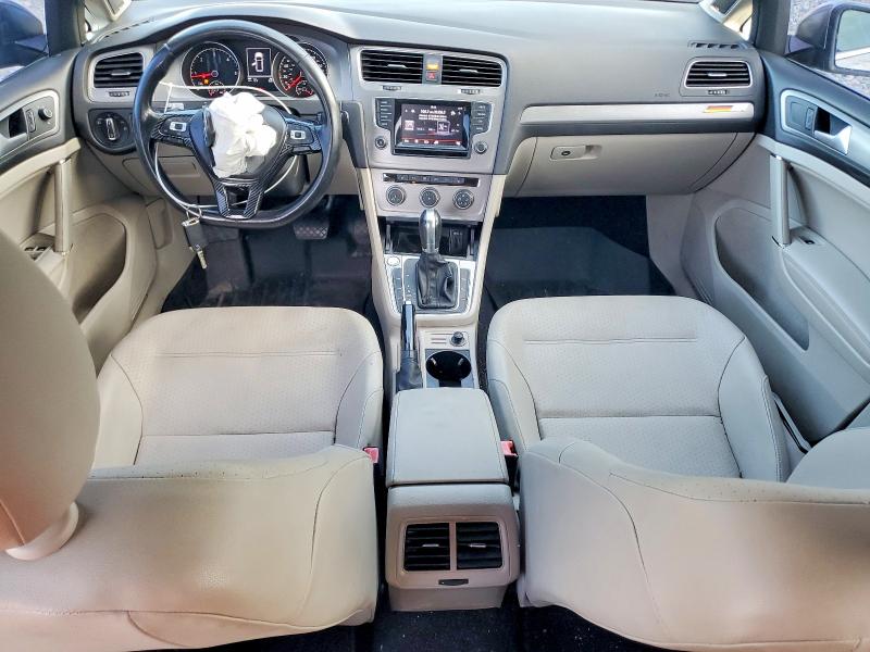 62232486 :رقم المزاد ، 3VWCA7AU3FM506221 vin ، 2015 Volkswagen Golf Sportwagen مزاد بيع