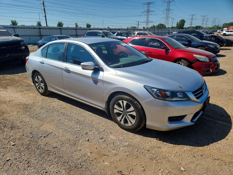 2015 Honda Accord მანქანა იყიდება აუქციონზე, vin: 1HGCR2F38FA160132, აუქციონის ნომერი: 61075616