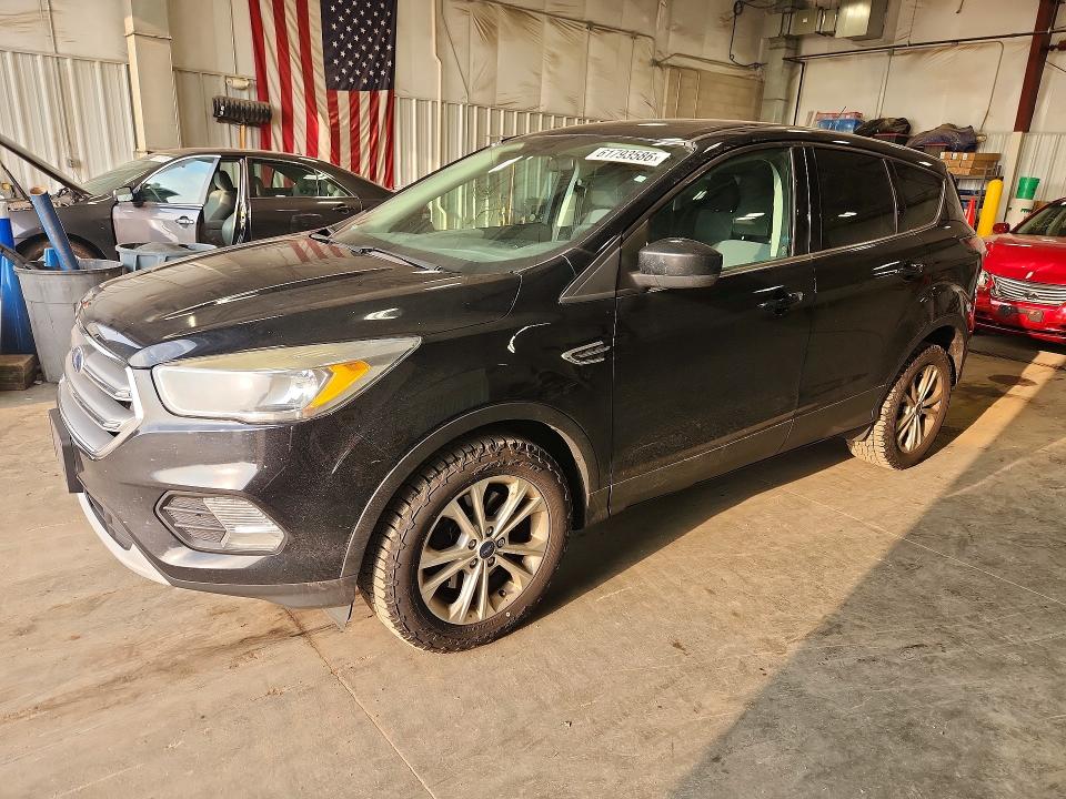 2017 Ford Escape მანქანა იყიდება აუქციონზე, vin: 1FMCU9G94HUD37068, აუქციონის ნომერი: 61793586