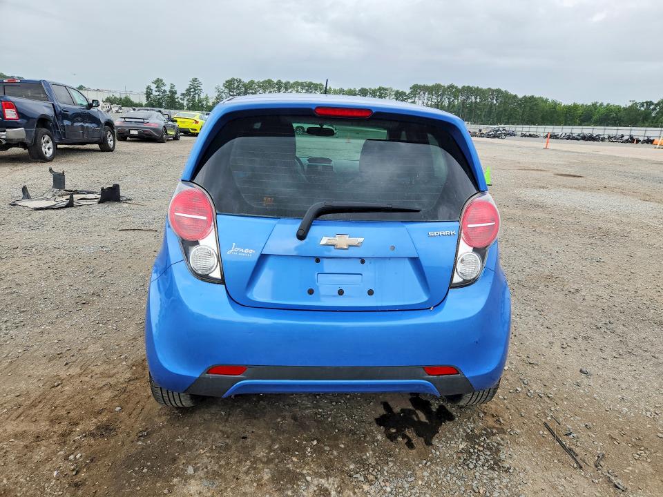 62133136 :رقم المزاد ، KL8CD6S91FC765685 vin ، 2015 Chevrolet Spark مزاد بيع