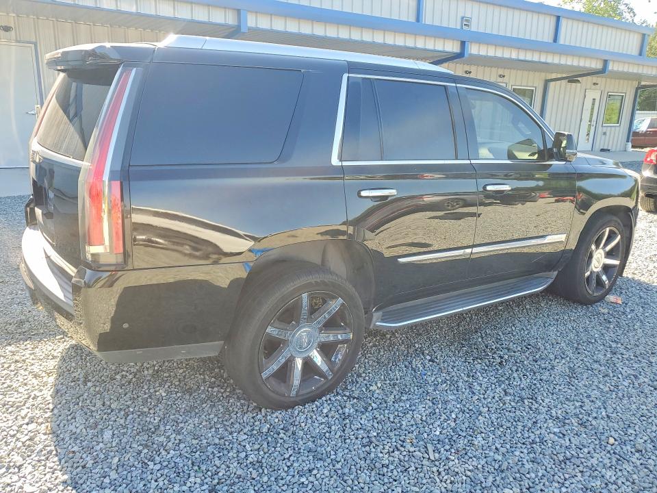 60944376 :رقم المزاد ، 1GYS4BKJ9HR123795 vin ، 2017 Cadillac Escalade مزاد بيع