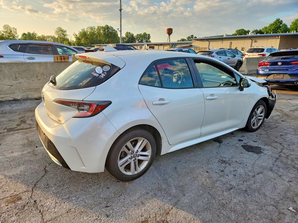 2019 Toyota Corolla Hatchback მანქანა იყიდება აუქციონზე, vin: JTNK4RBE1K3046802, აუქციონის ნომერი: 59994126