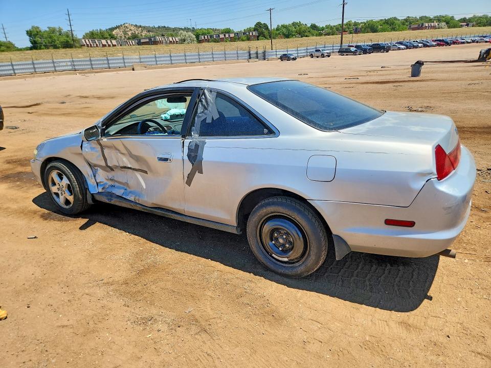 1998 Honda Accord მანქანა იყიდება აუქციონზე, vin: 1HGCG2247WA013675, აუქციონის ნომერი: 58989016