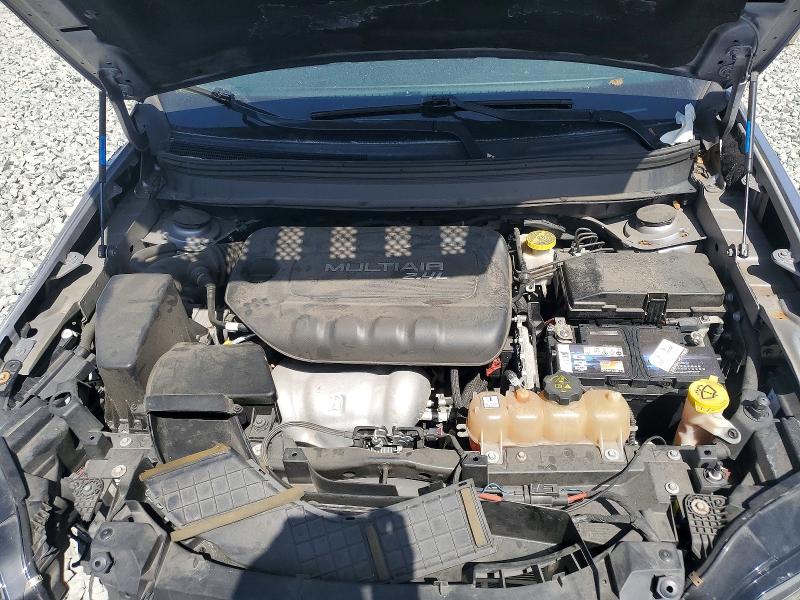 58960336 :رقم المزاد ، 1C4PJLDB1KD170694 vin ، 2019 Jeep Cherokee مزاد بيع