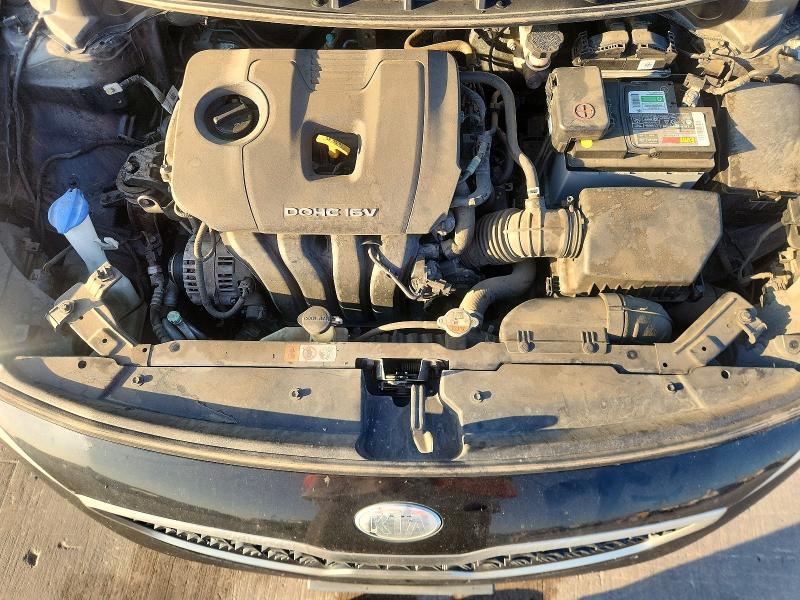 2017 Kia Forte მანქანა იყიდება აუქციონზე, vin: 3KPFK4A7XHE083611, აუქციონის ნომერი: 62916696