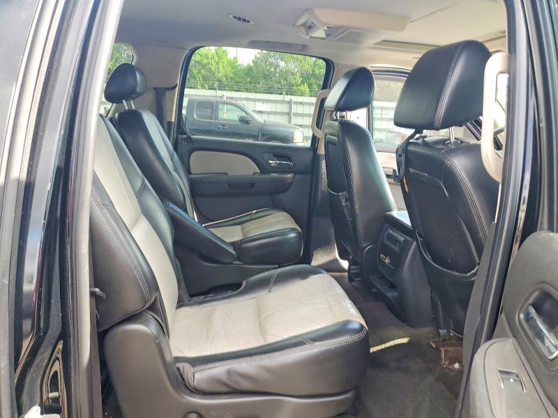 61863616 :رقم المزاد ، 3GNFK16317G252378 vin ، 2007 Chevrolet Suburban مزاد بيع