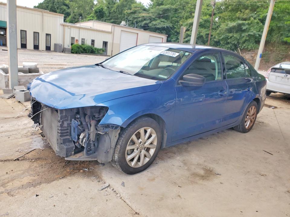 61291776 :رقم المزاد ، 3VWD17AJ8FM264164 vin ، 2015 Volkswagen Jetta مزاد بيع