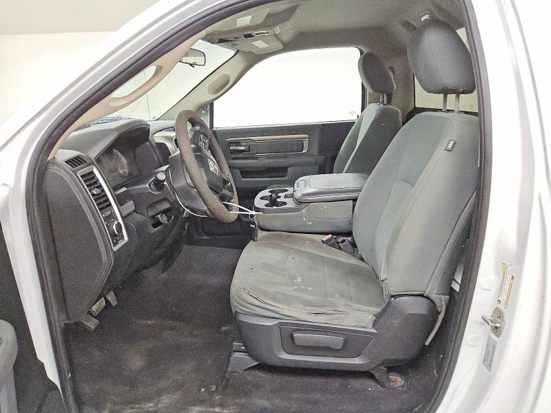 61781396 :رقم المزاد ، 3C6JR6EG5HG656132 vin ، 2017 Ram 1500 مزاد بيع