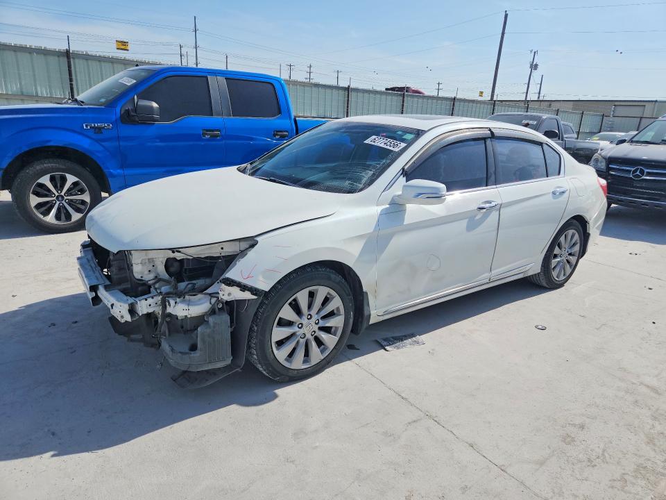 2014 Honda Accord მანქანა იყიდება აუქციონზე, vin: 1HGCR3F84EA029702, აუქციონის ნომერი: 62774556